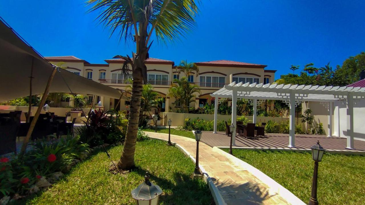 Golden Palm Boutique Zanzibar Hotel Екстериор снимка